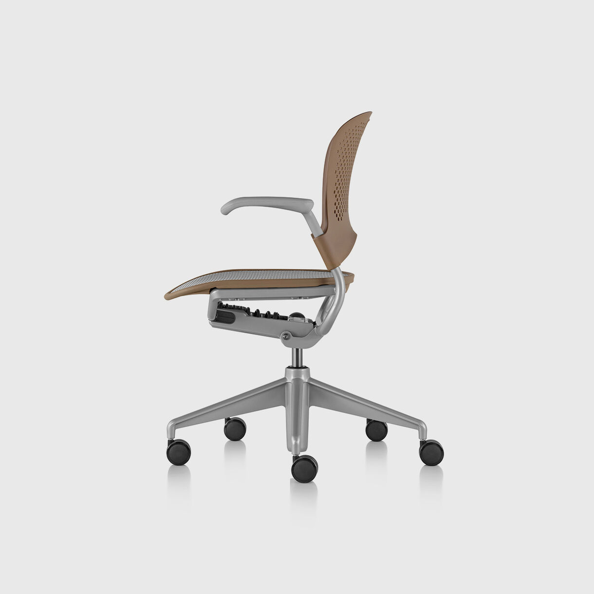 Caper Multipurpose Chair, Cappuccino