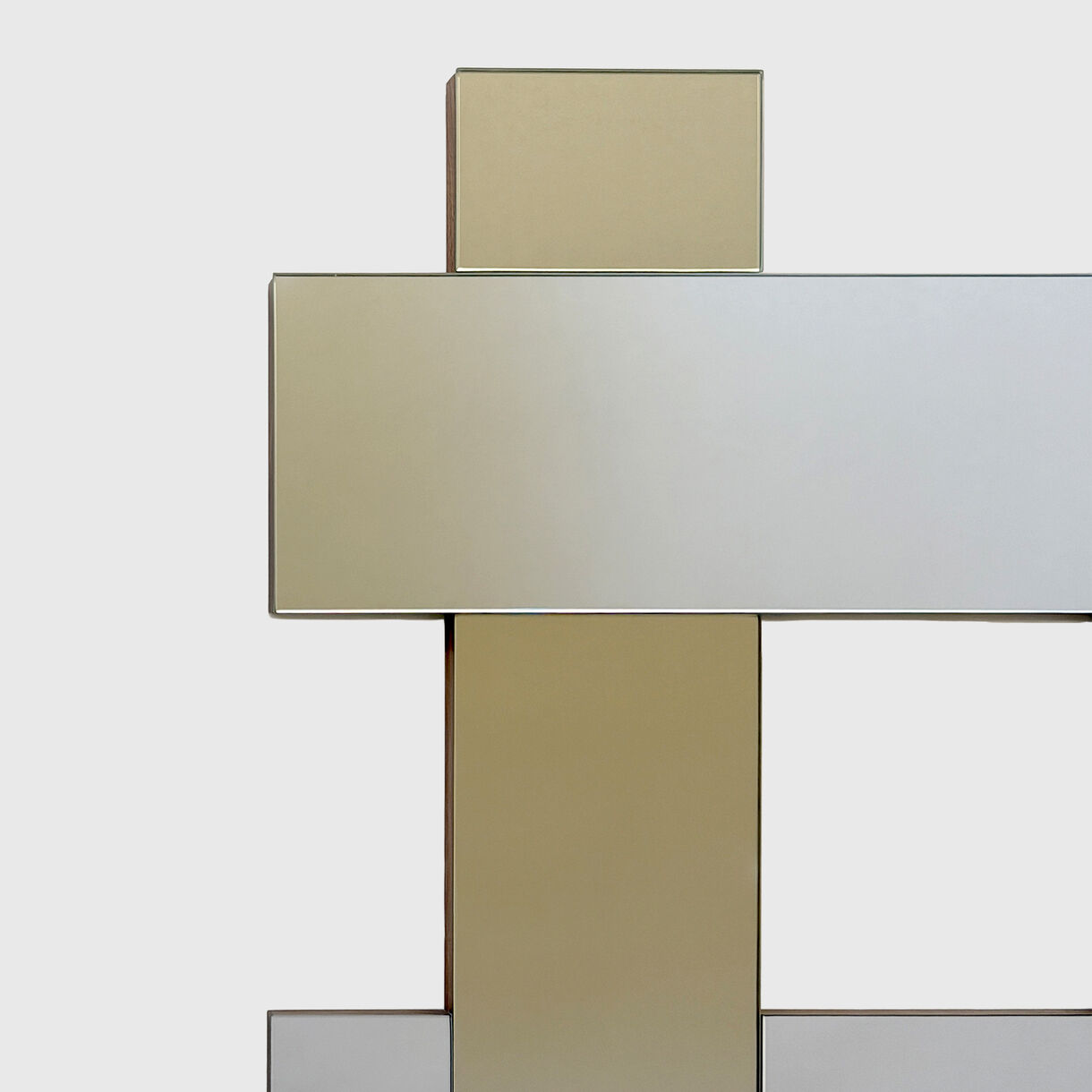 Lattice Mirror