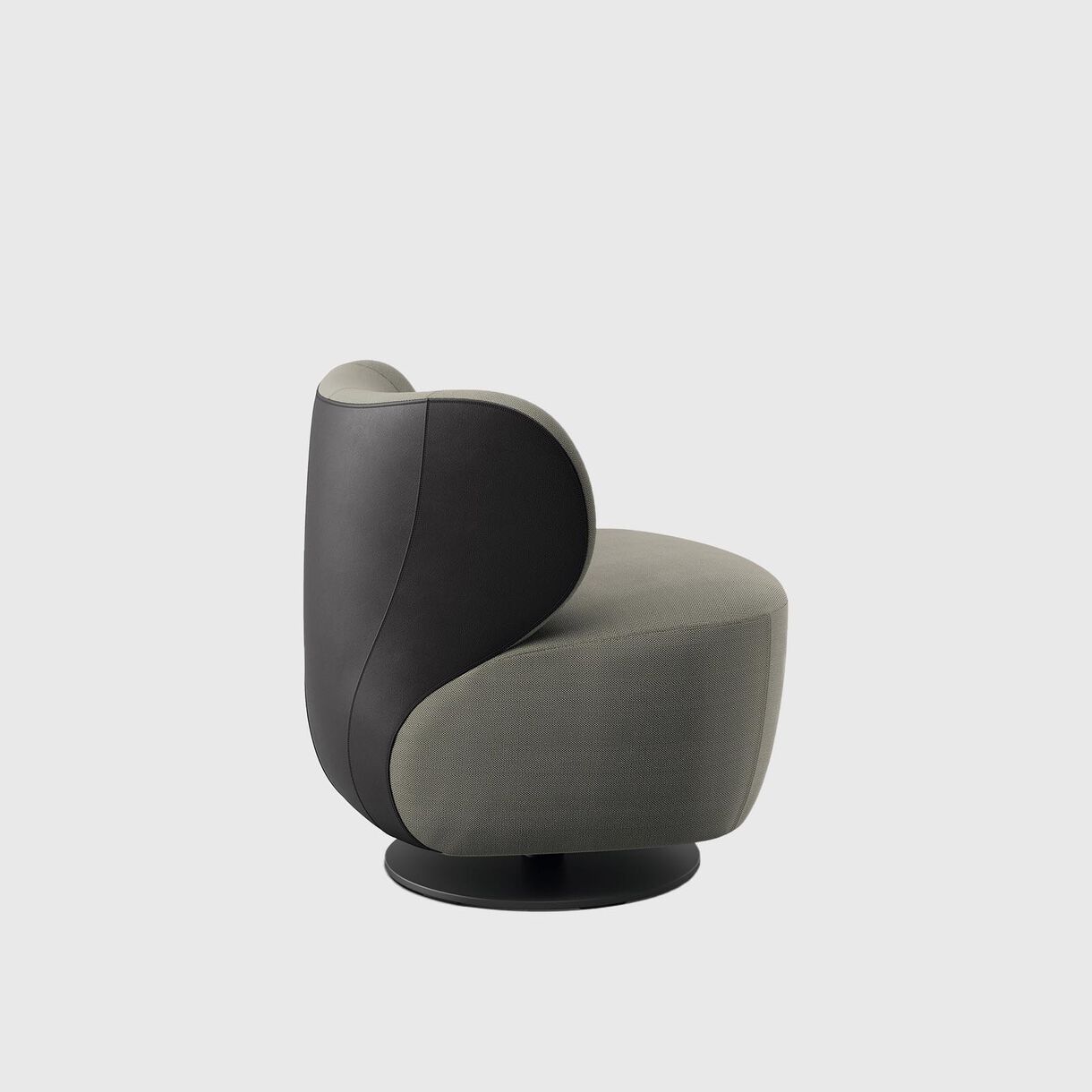 Bao Small Armchair