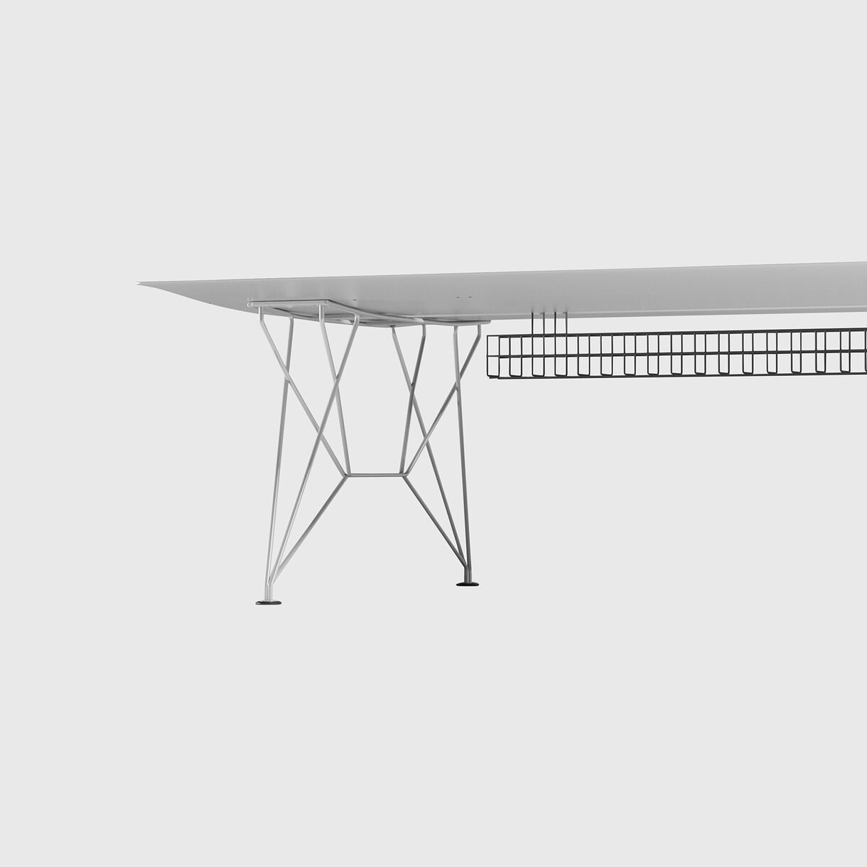 Workplace B Table