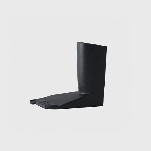Cast Iron Foot Vessel