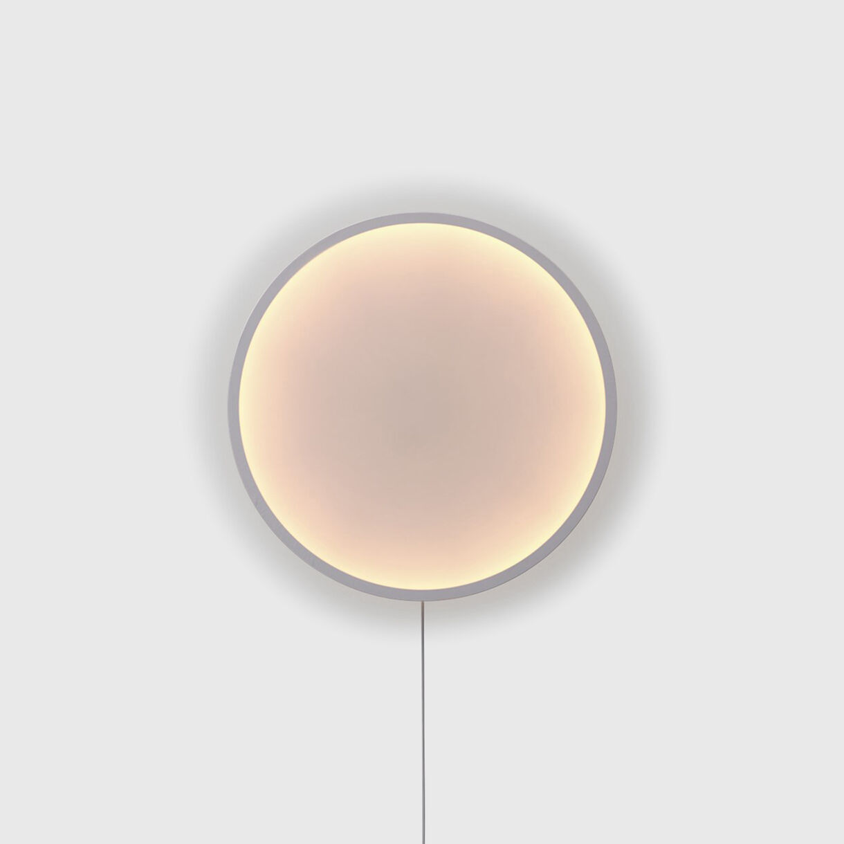 Calm Wall Lamp, 680mm, Front View