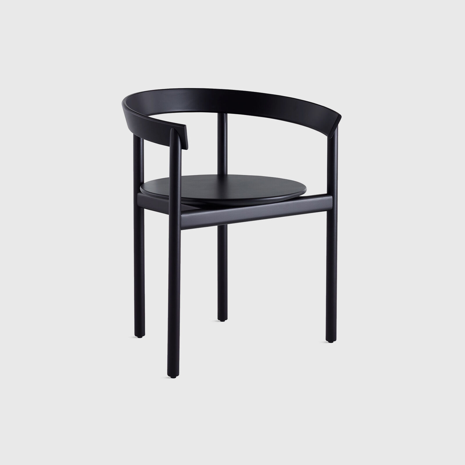 Adding arms to a chair outlet