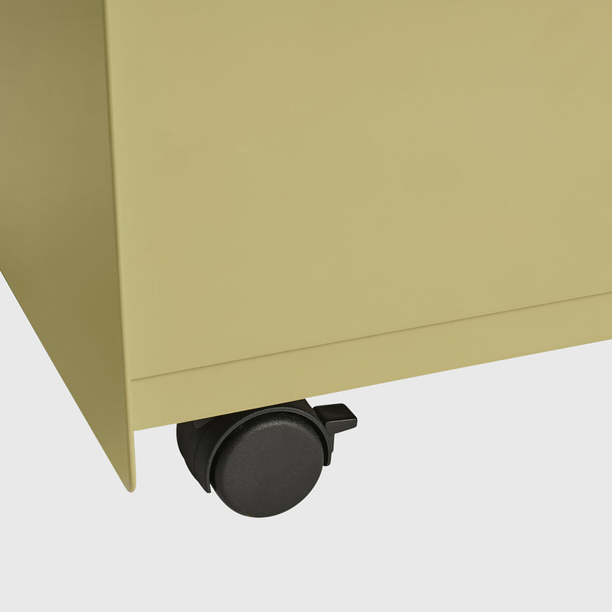 Folded Trolley, Casters