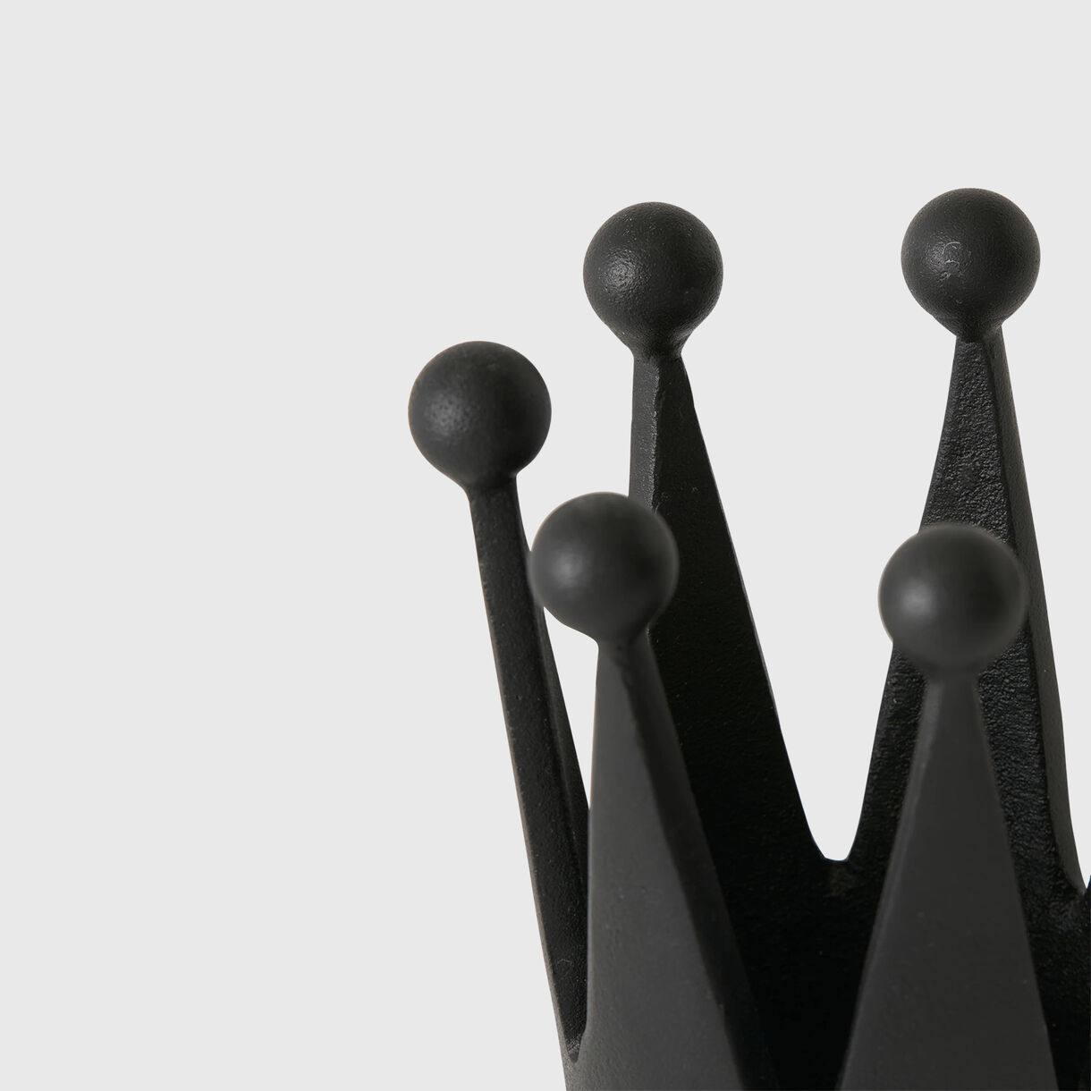Cast Iron Crown, Tealight