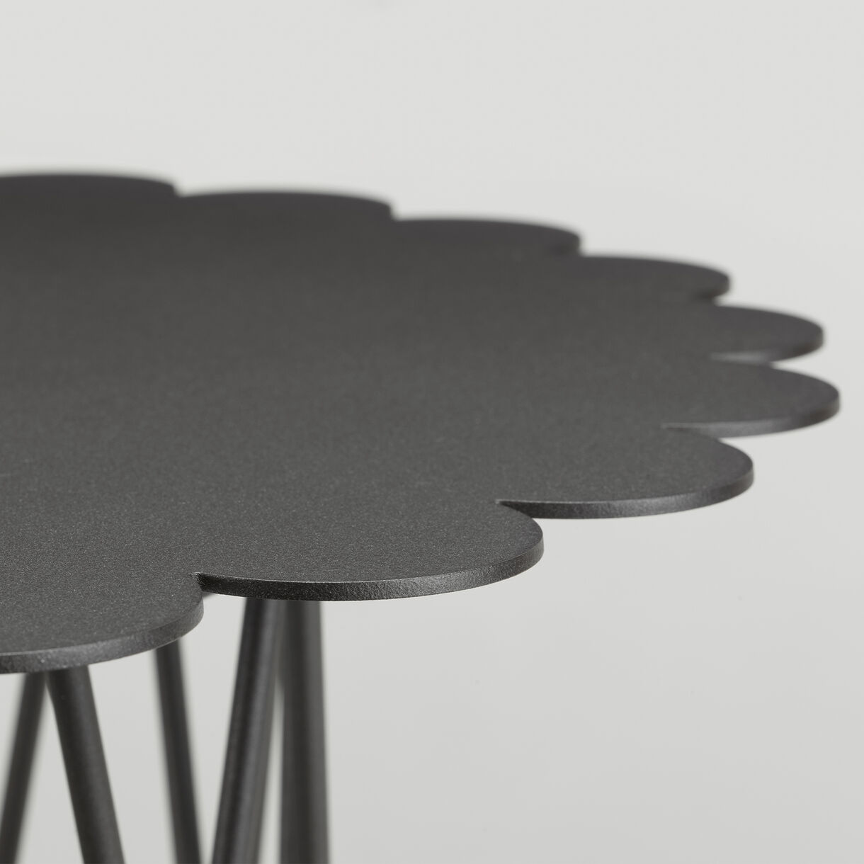 Flower Table, Anthracite