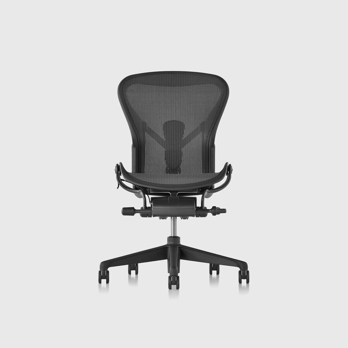 Aeron Chair Remastered, Graphite & Graphite, No Arms