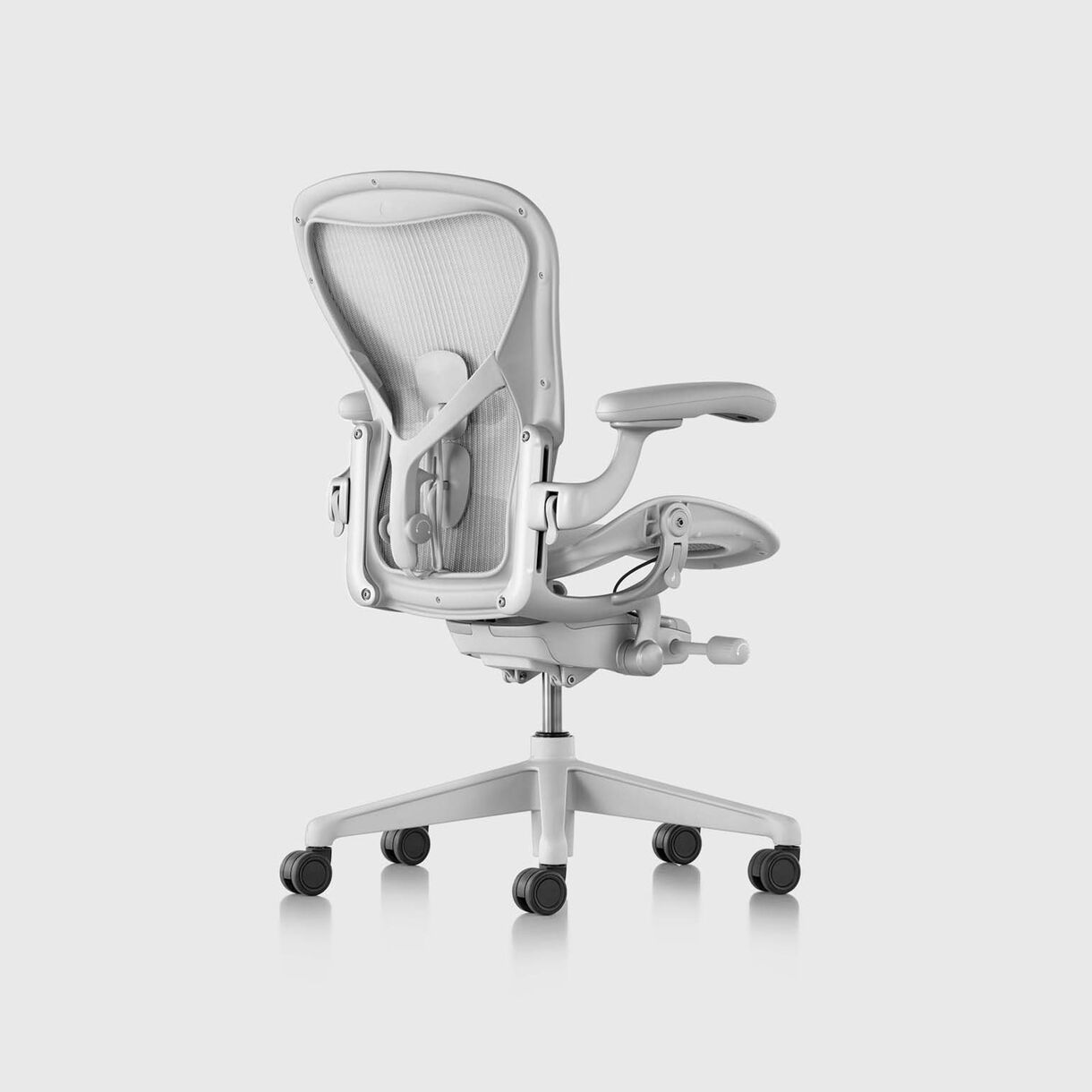Aeron Chair, Size C, Mineral