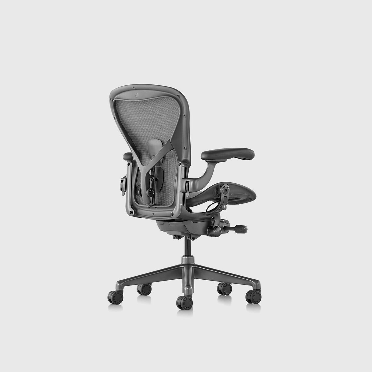 Aeron Chair, Size A, Carbon