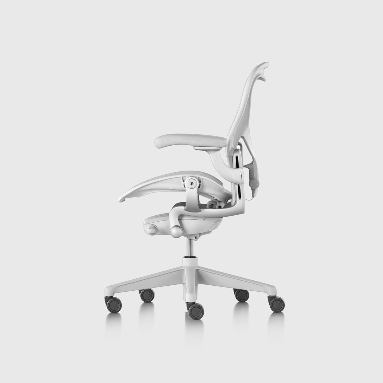 Aeron Chair, Size C, Mineral