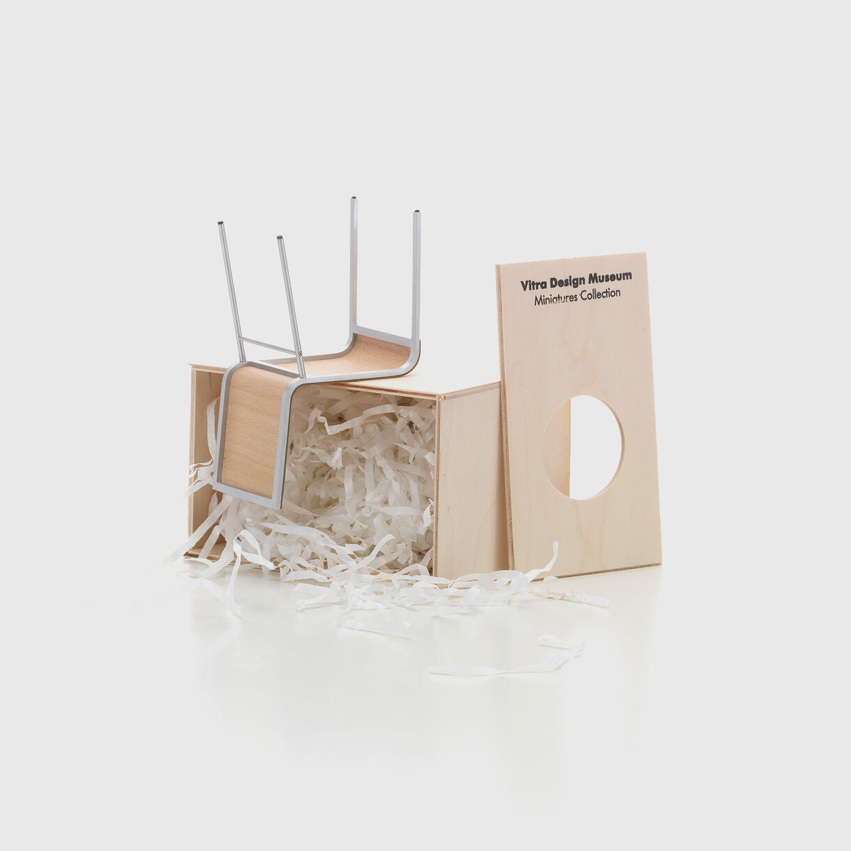 Miniature 02 Chair