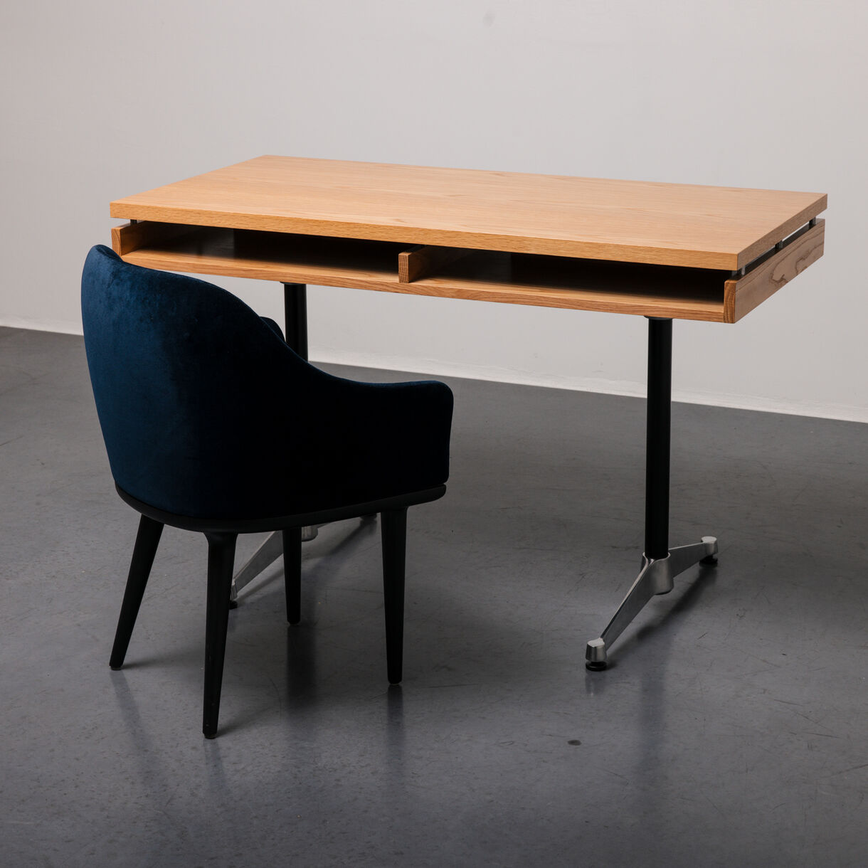 Eames 2500 Executive Desk, White Oak, Black & Chrome