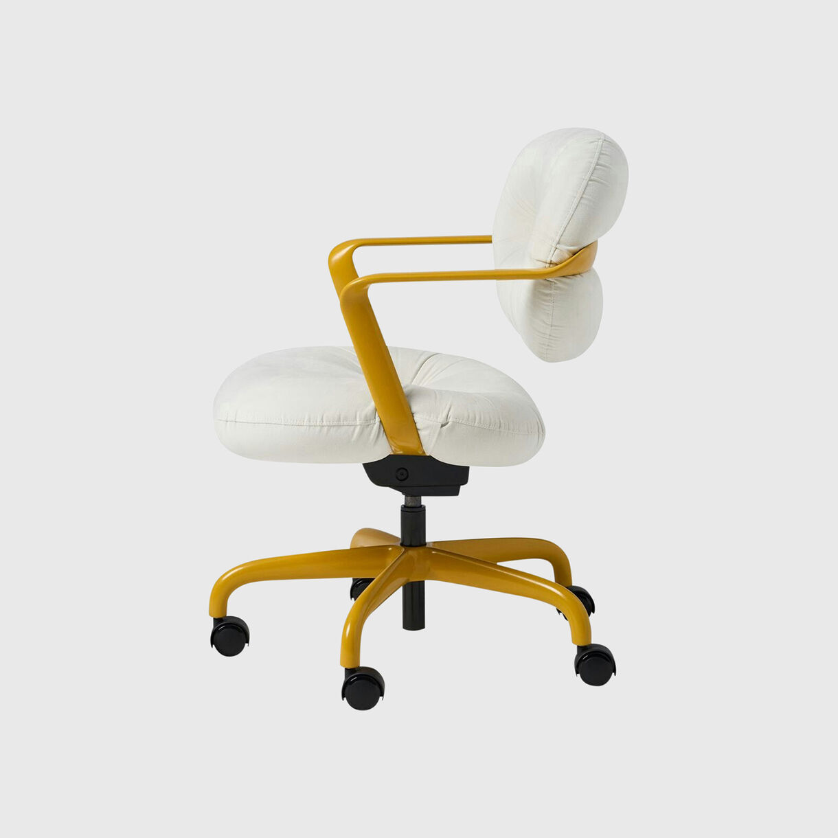 Morrison Hannah Task Chair, Cement
