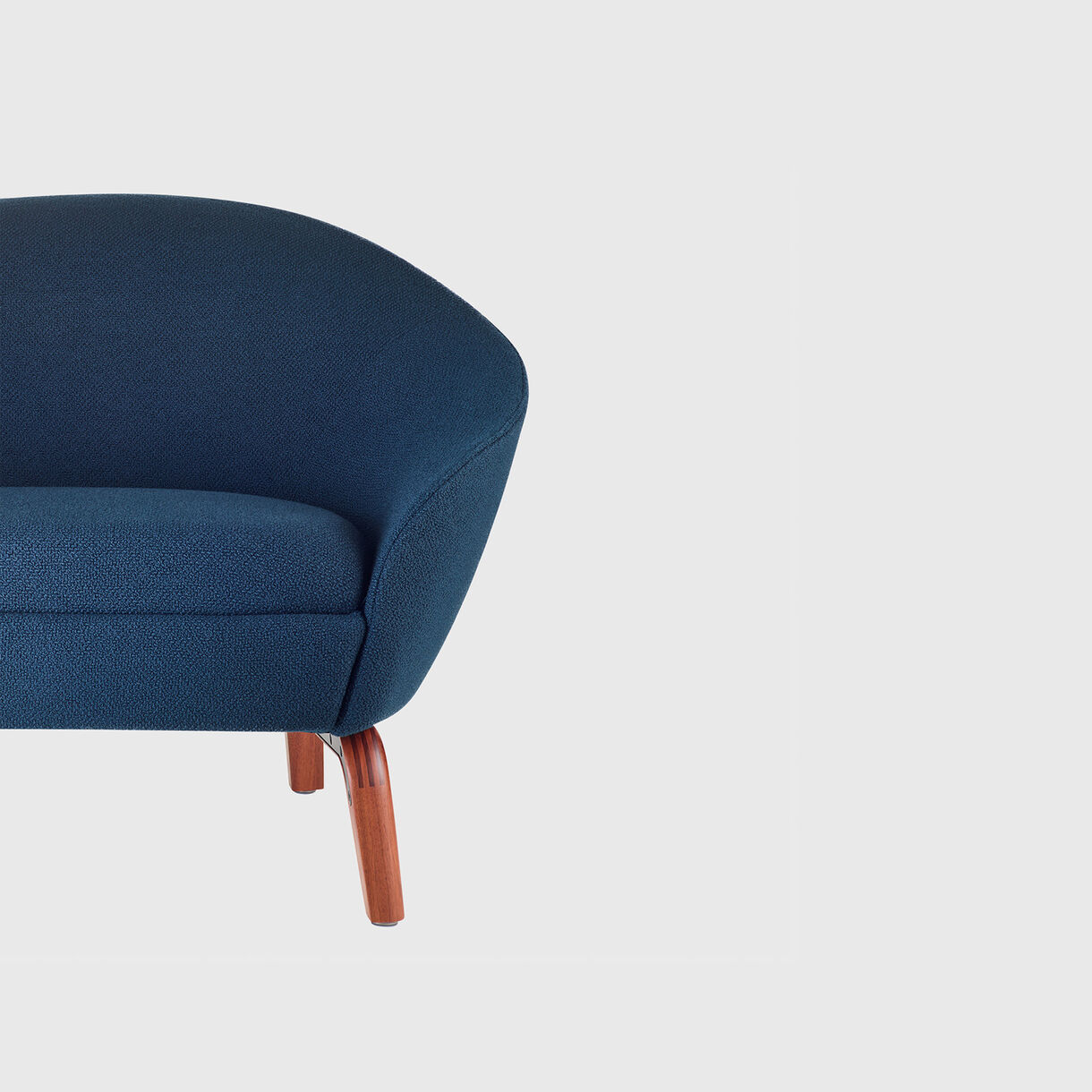 Ever Chair & Sofa, Details