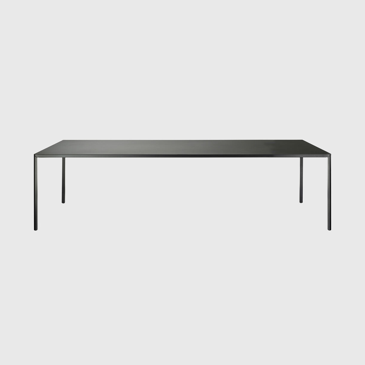 Passe-partout Table