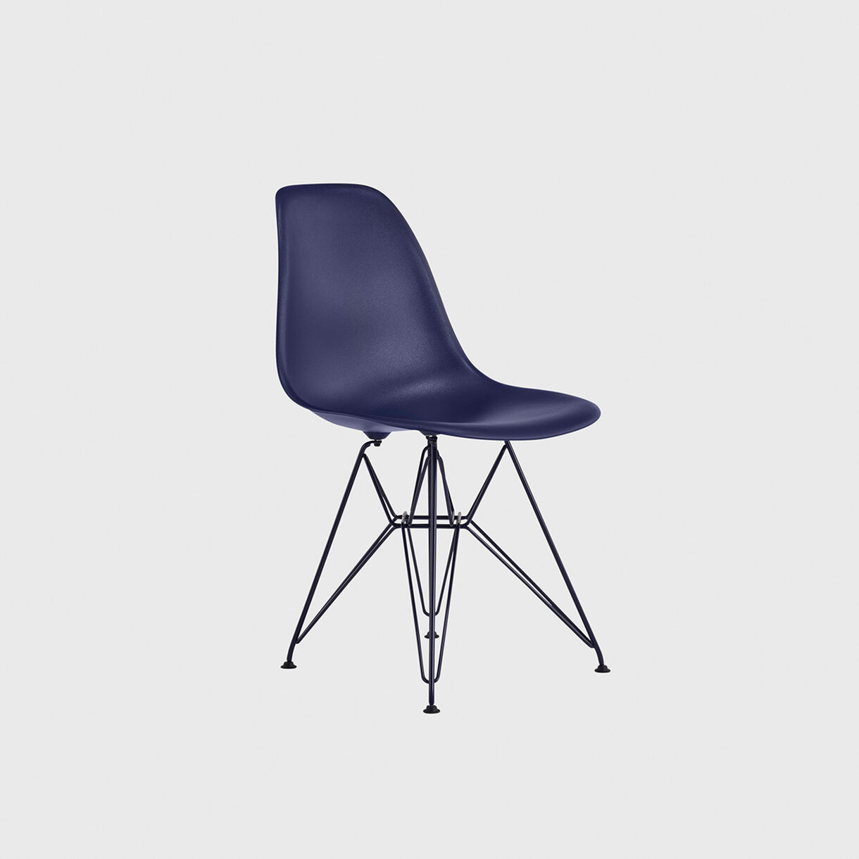 HM x Hay Eames Moulded Plastic Side Chair, Wire Base, Black Blue