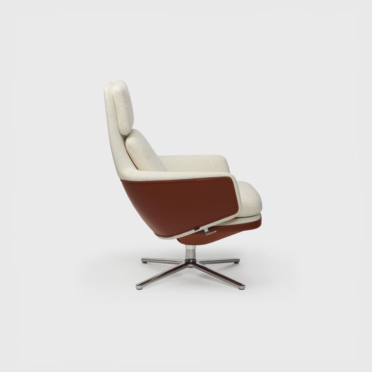 Grand Relax Lounge Chair, Ivory Melange & Cognac Leather