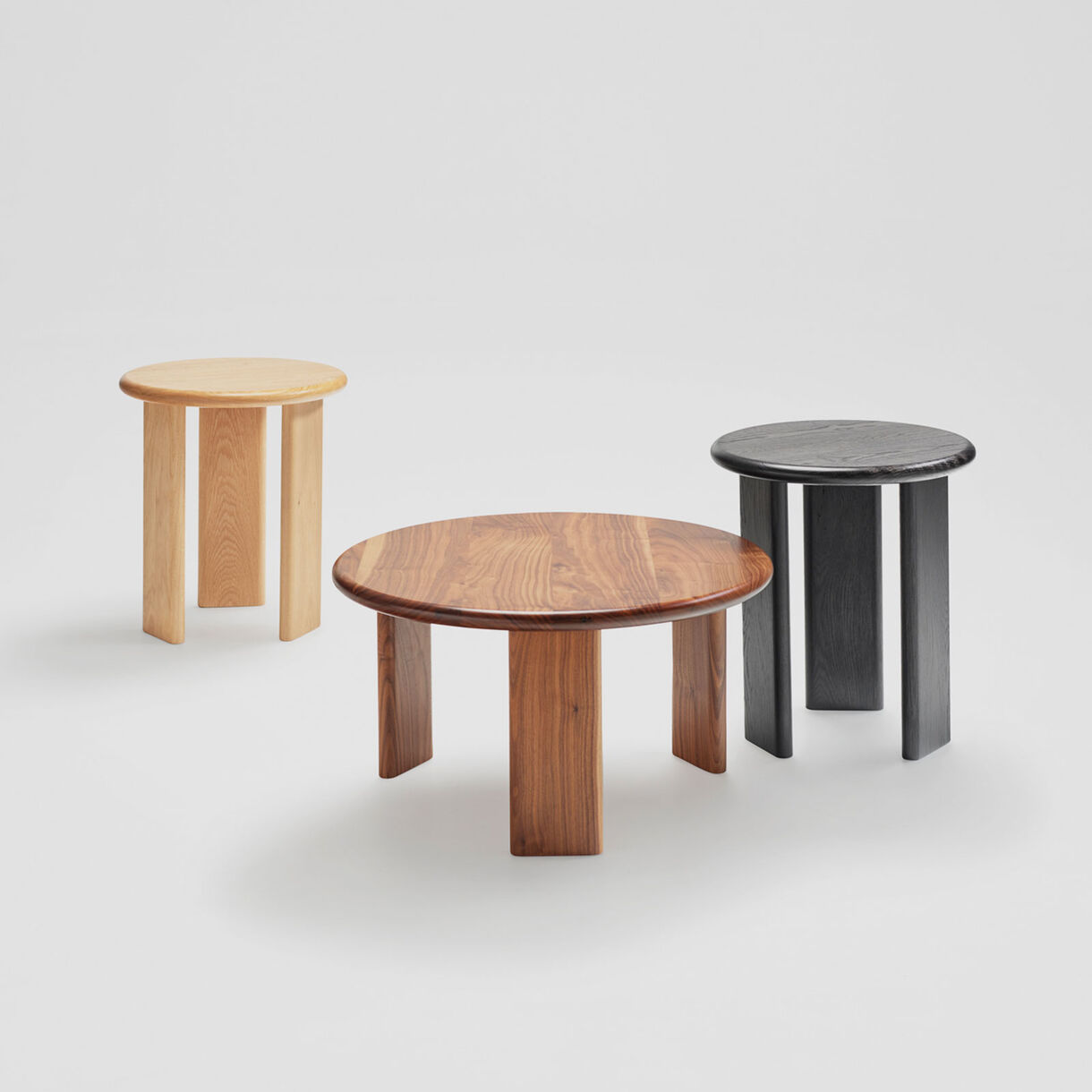 Les Basic Yeti Table Living Edge