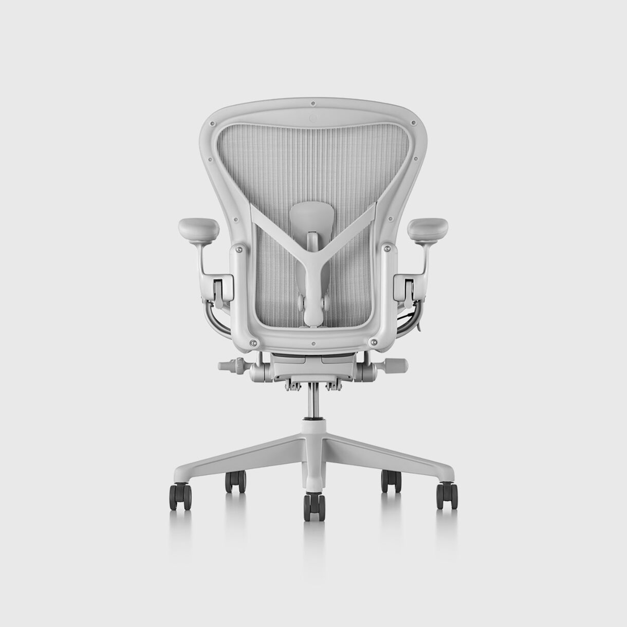Aeron Chair, Size C, Mineral