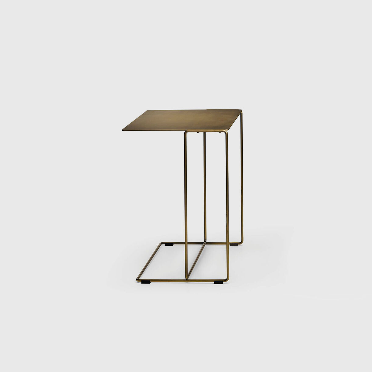 Oki Side Table, T2, Brass