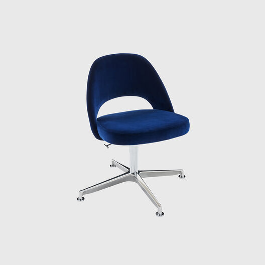 Saarinen Executive Office Side Chair