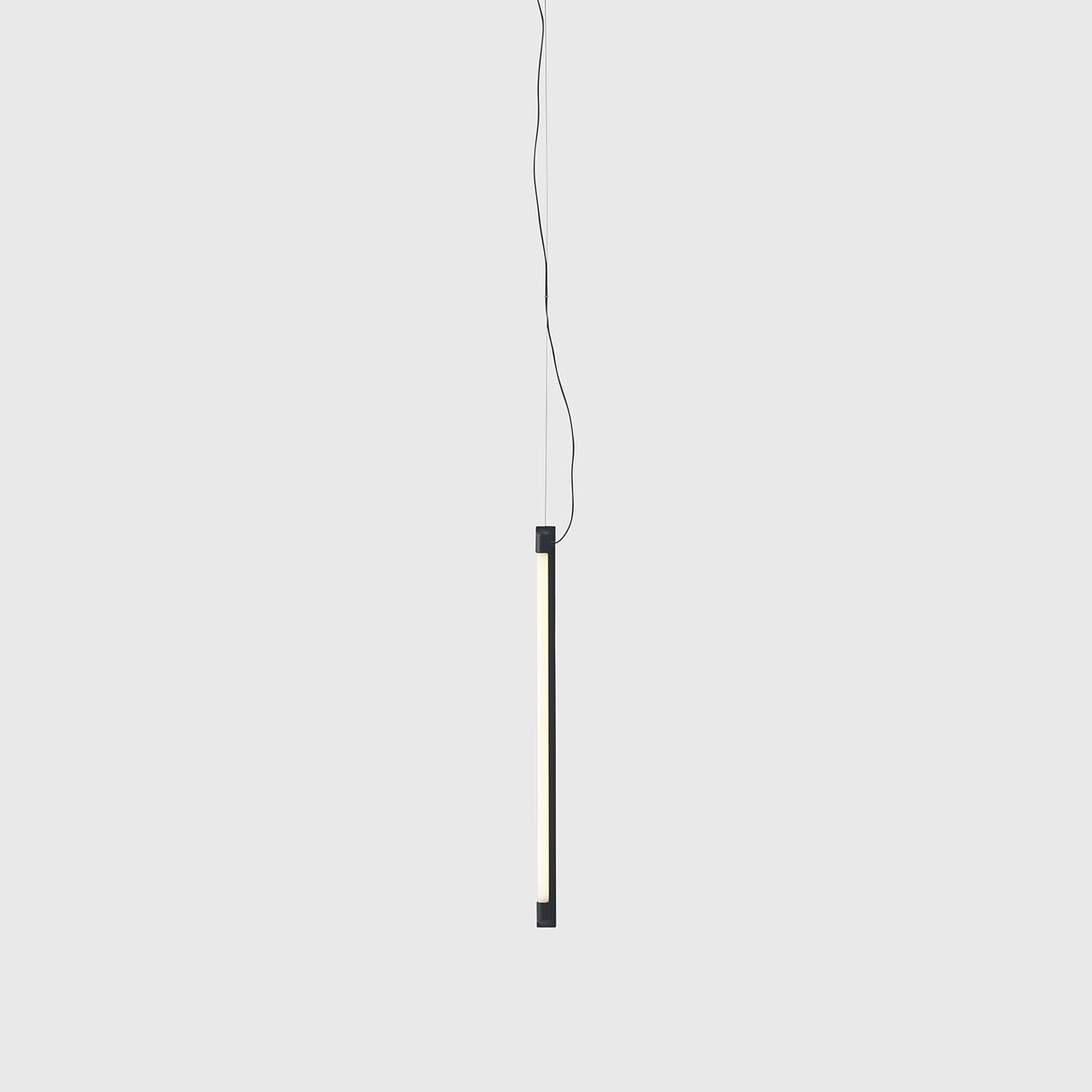 Fine Suspension Lamp, 600mm, Black