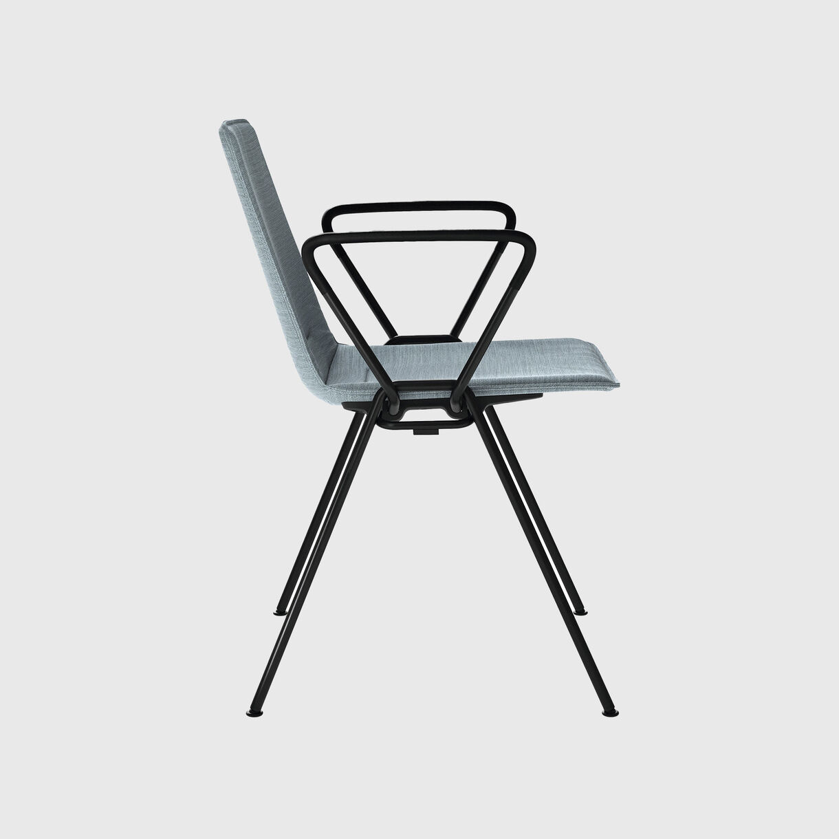 Yunity Chair, with Arms