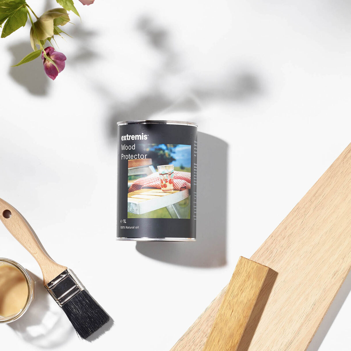 Wood Protector, Lifestyle