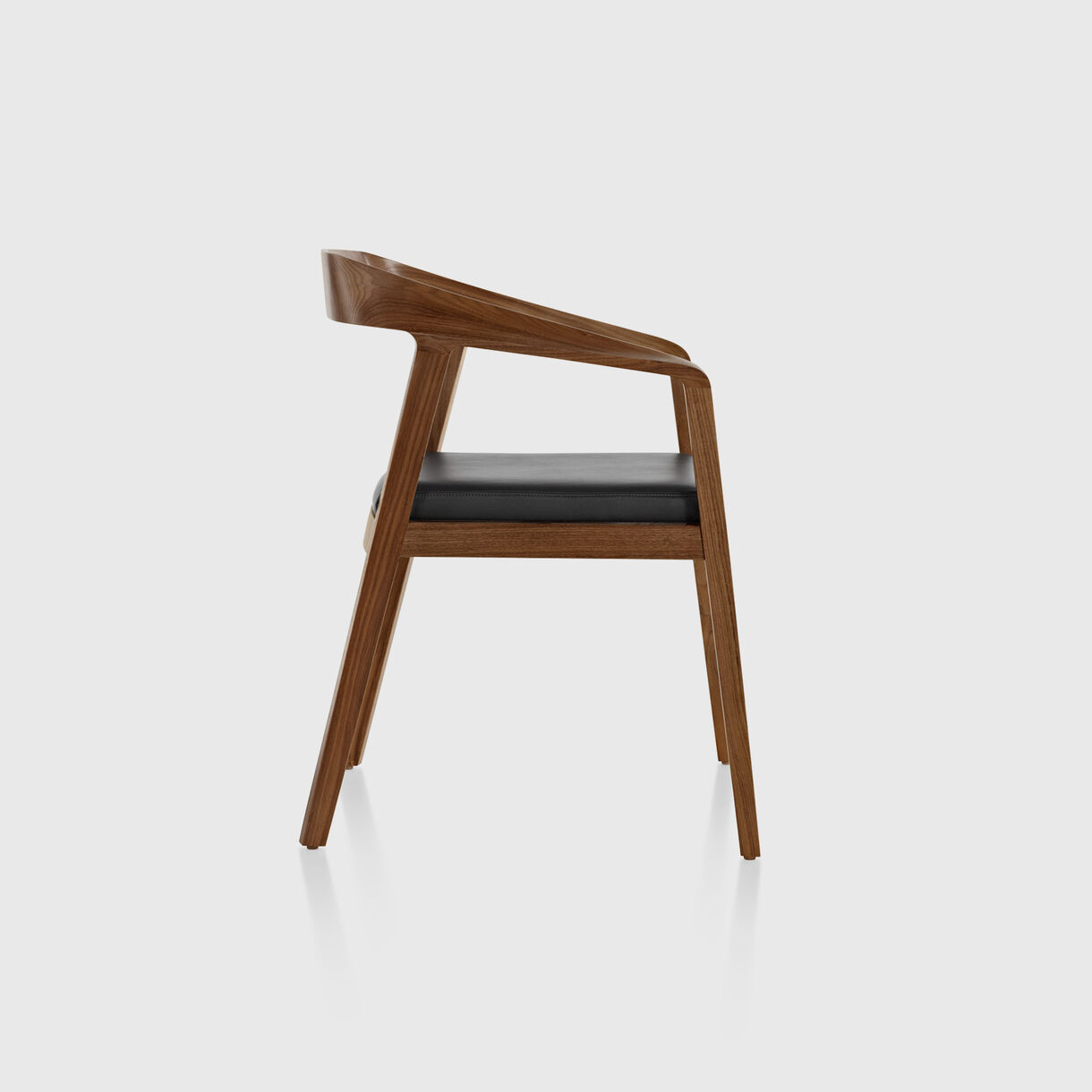 Full Twist Guest Chair