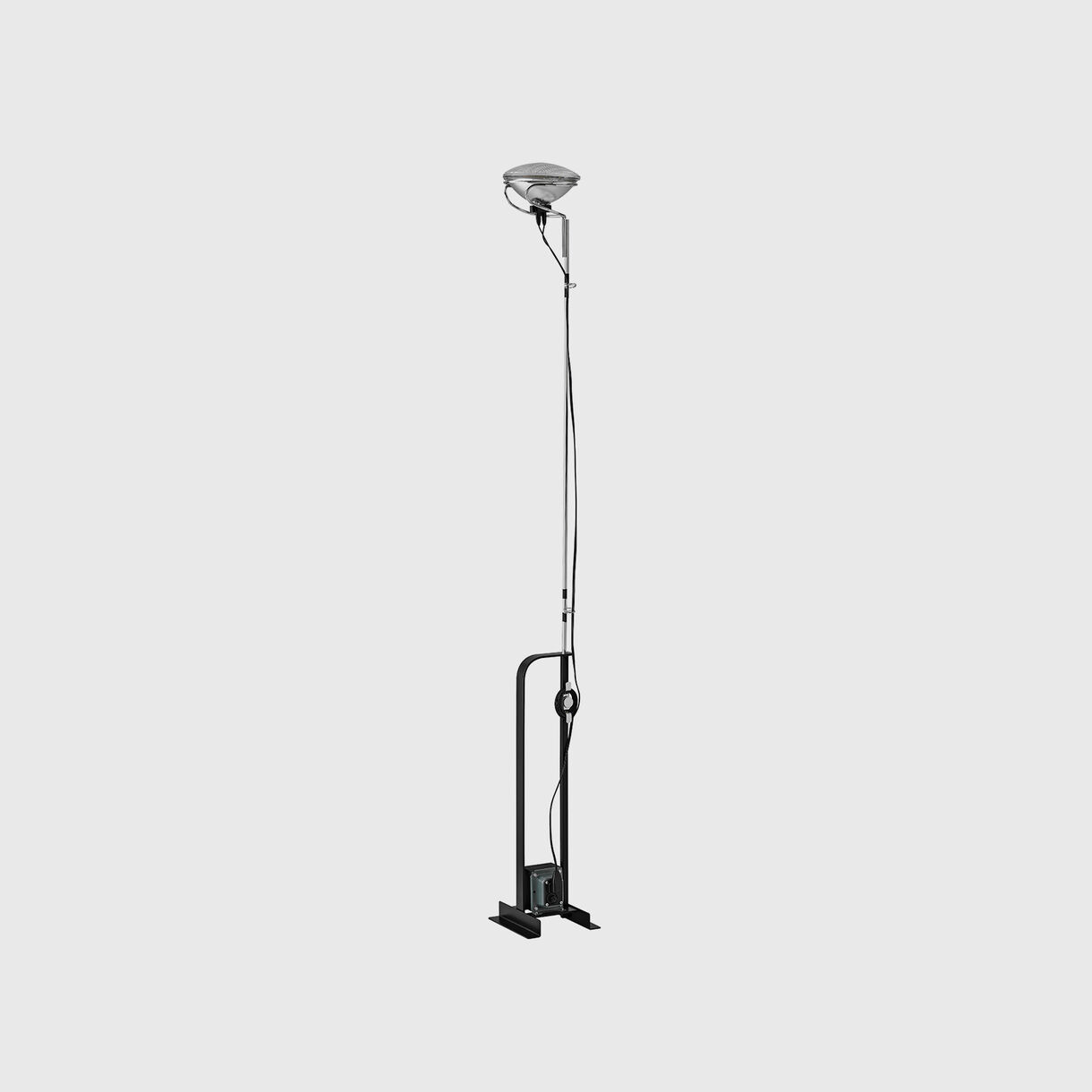 Toio Floor Lamp, Black