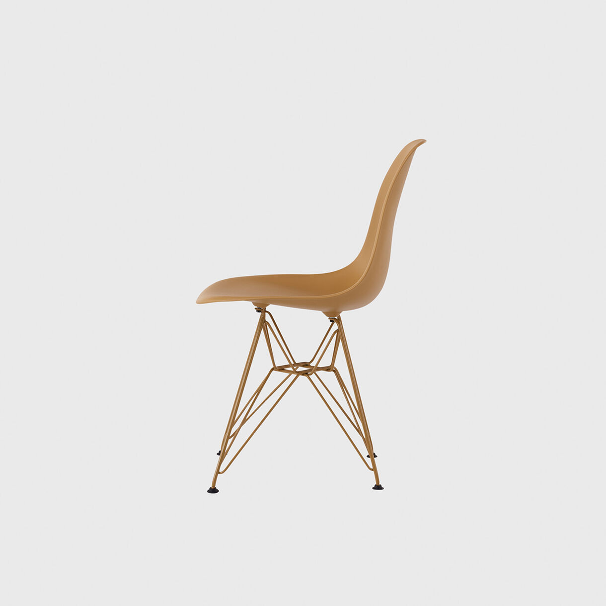 HM x Hay Eames Moulded Plastic Side Chair, Wire Base, Toffee