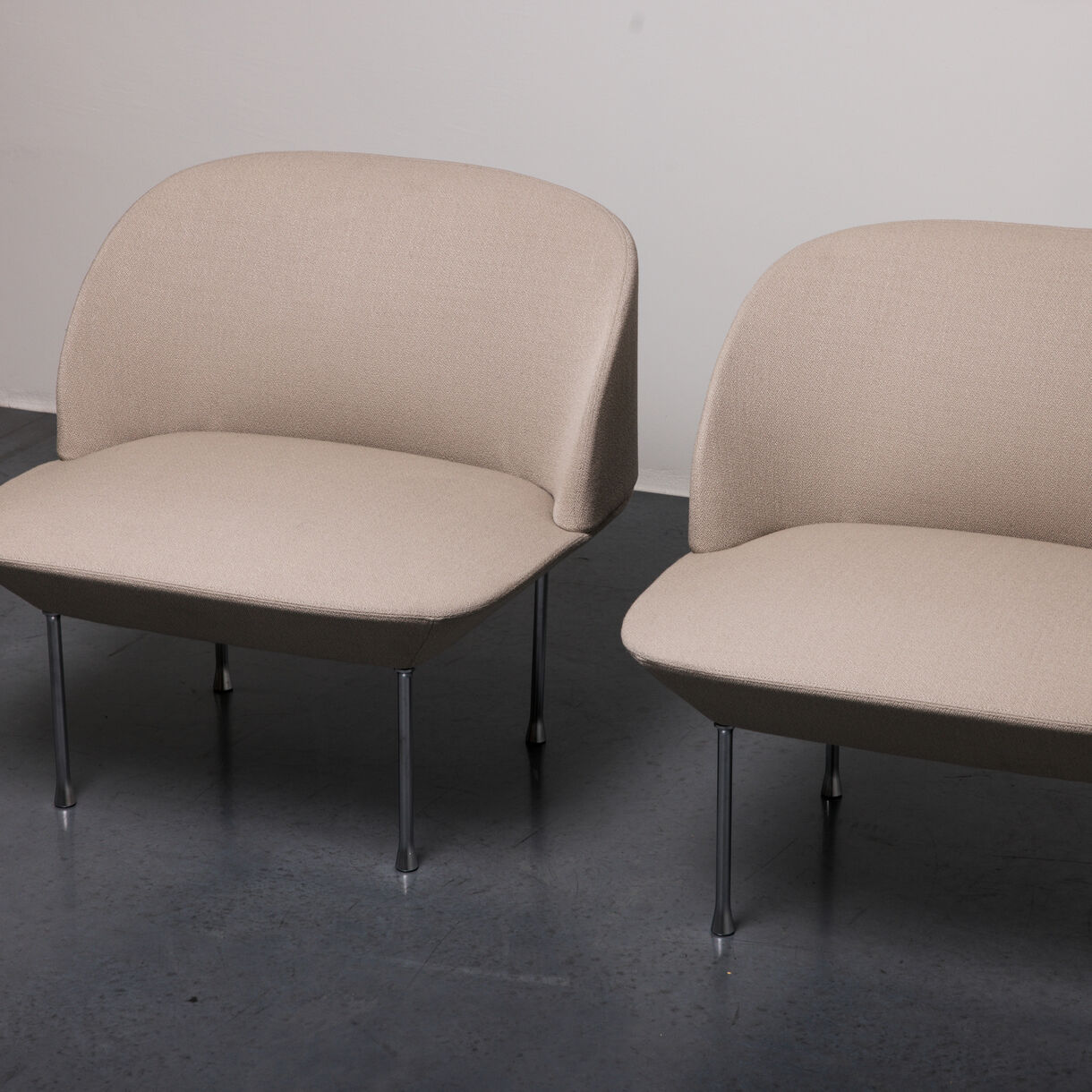 Oslo Lounge Chair, Chrome Tube Base, Vidar 222