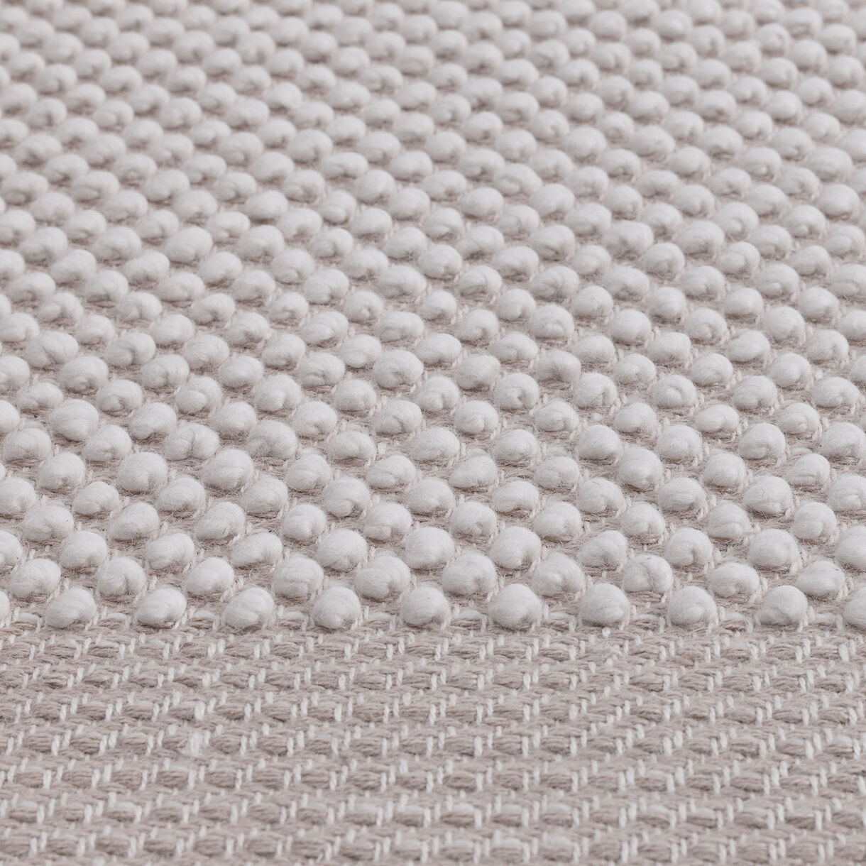 Pebble Rug, Pale Rose