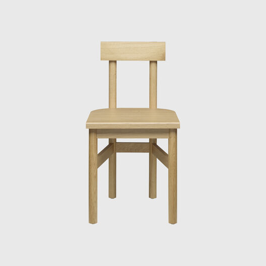 Gamar Chair