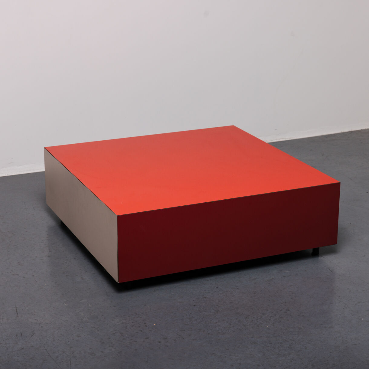 Bloc Side Table, Bright Red