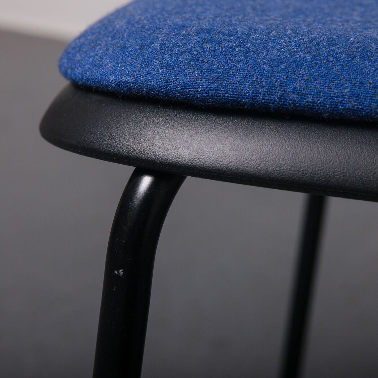 SixE Side Chair