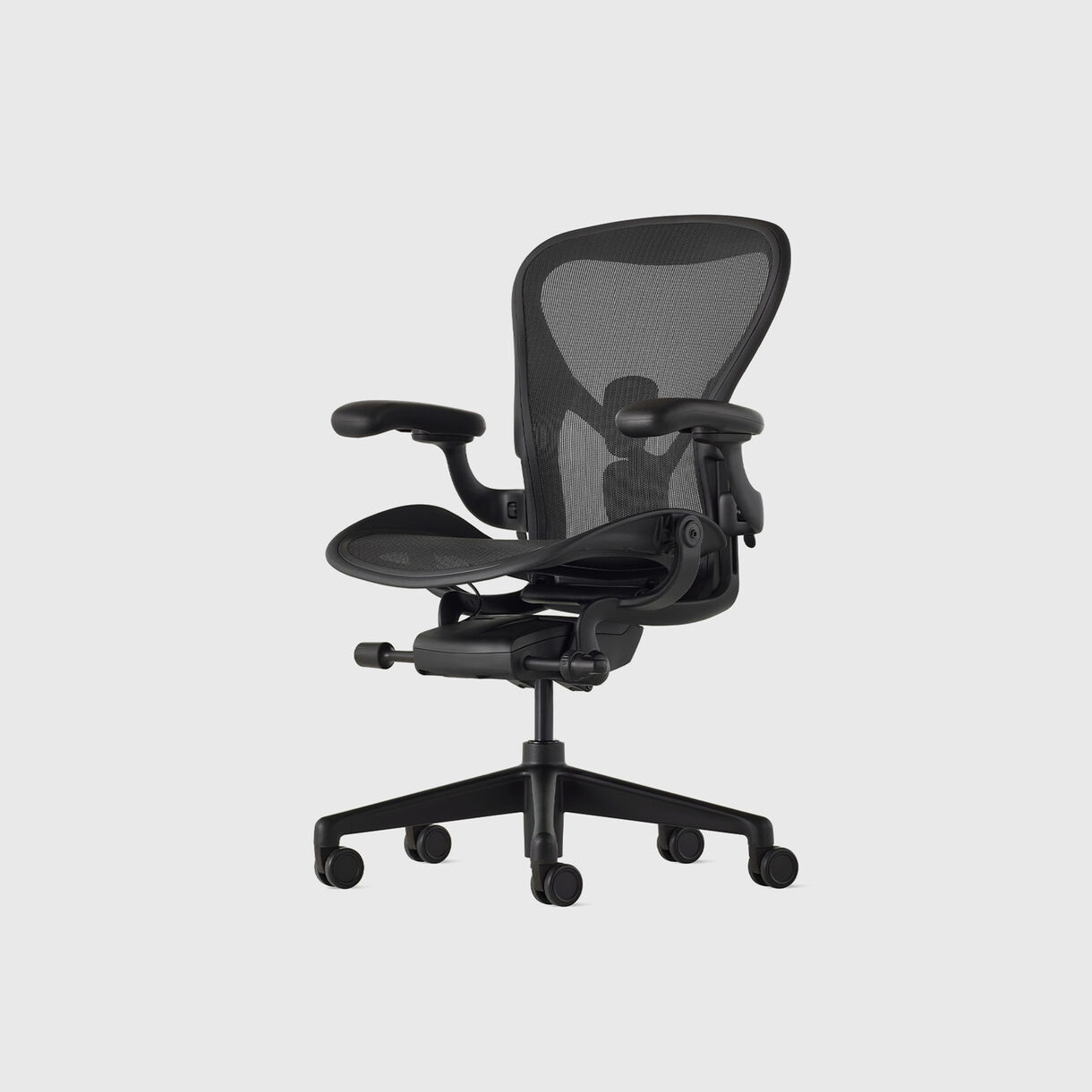Aeron Chair, Size B, Onyx