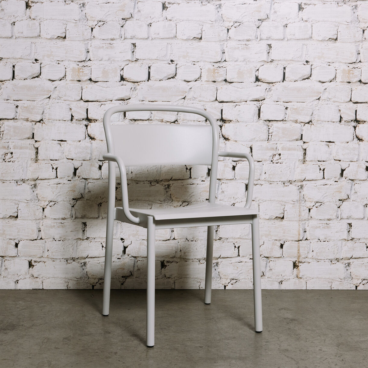 LEX1276 Linear Armchair