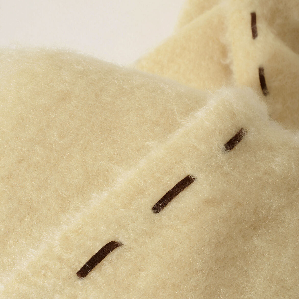 Stitch Blanket, Butter