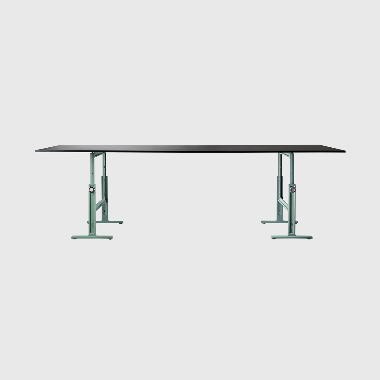 Brut Height Adj Table