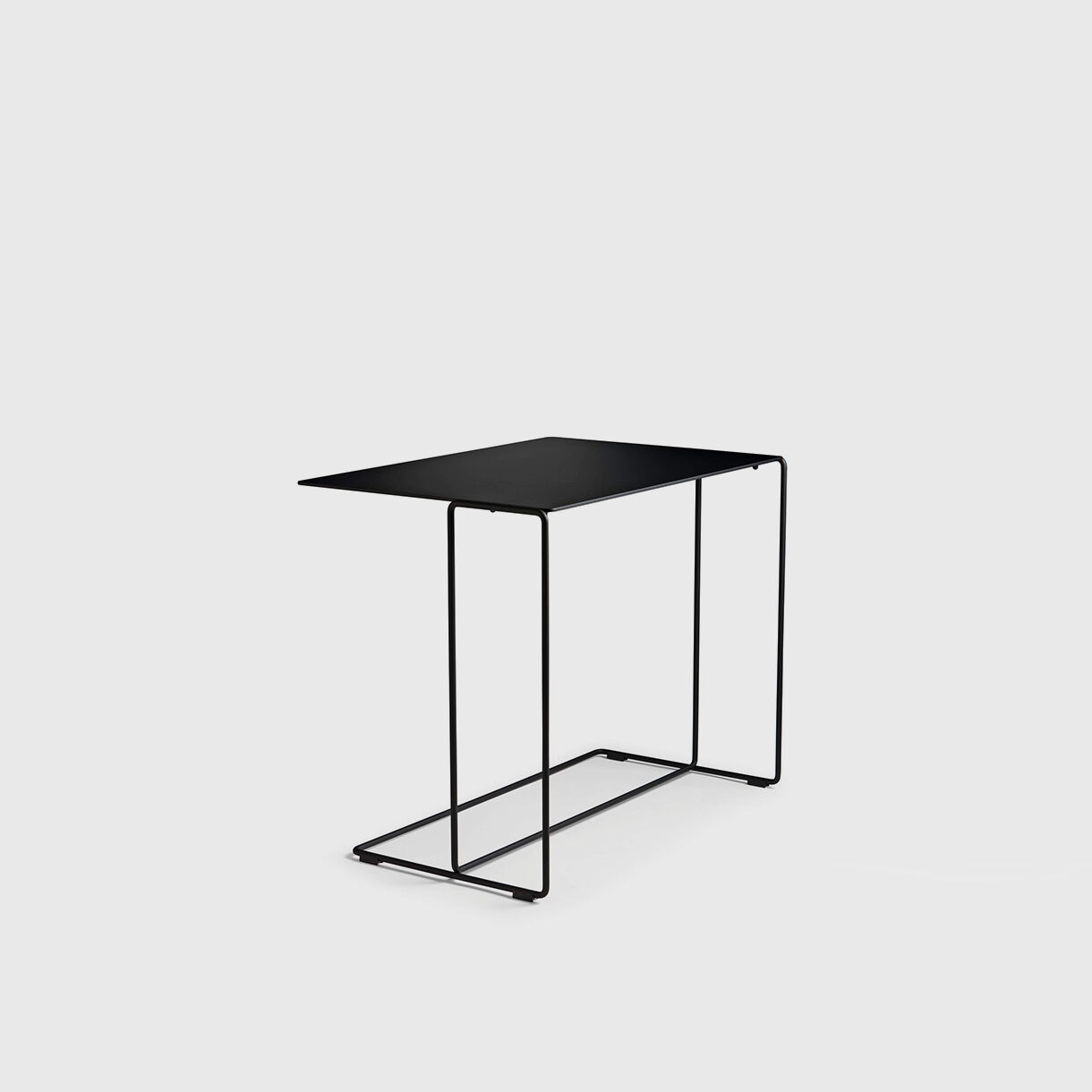 Oki Side Table, T3 Large , Black