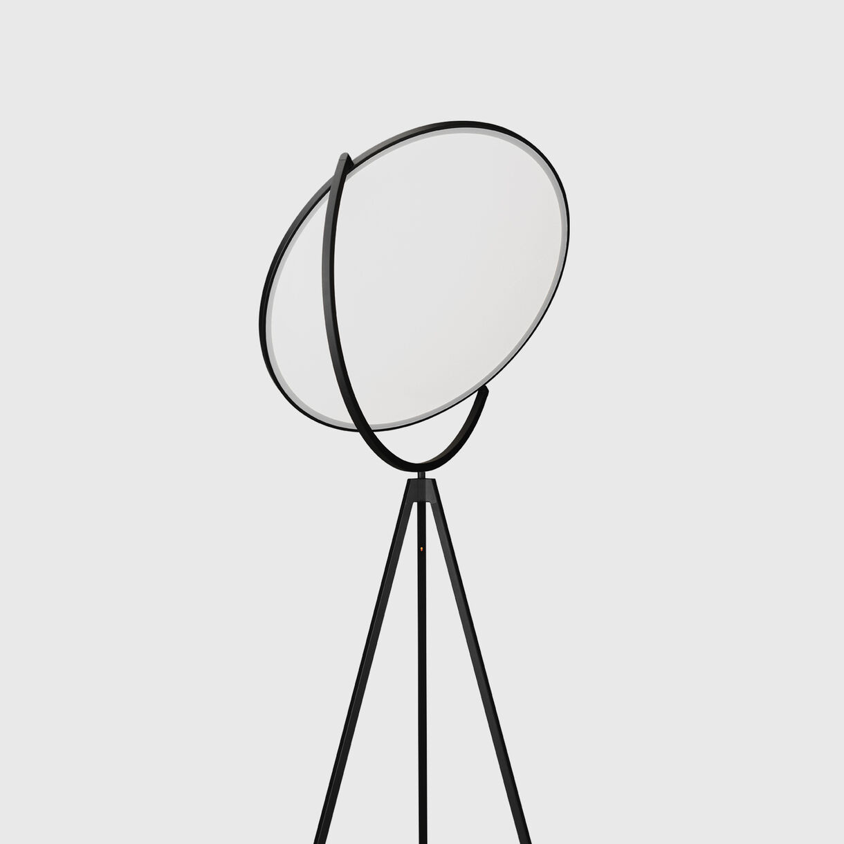 Superloon Floor Lamp, Black