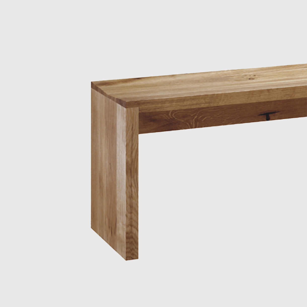 Calle Bench