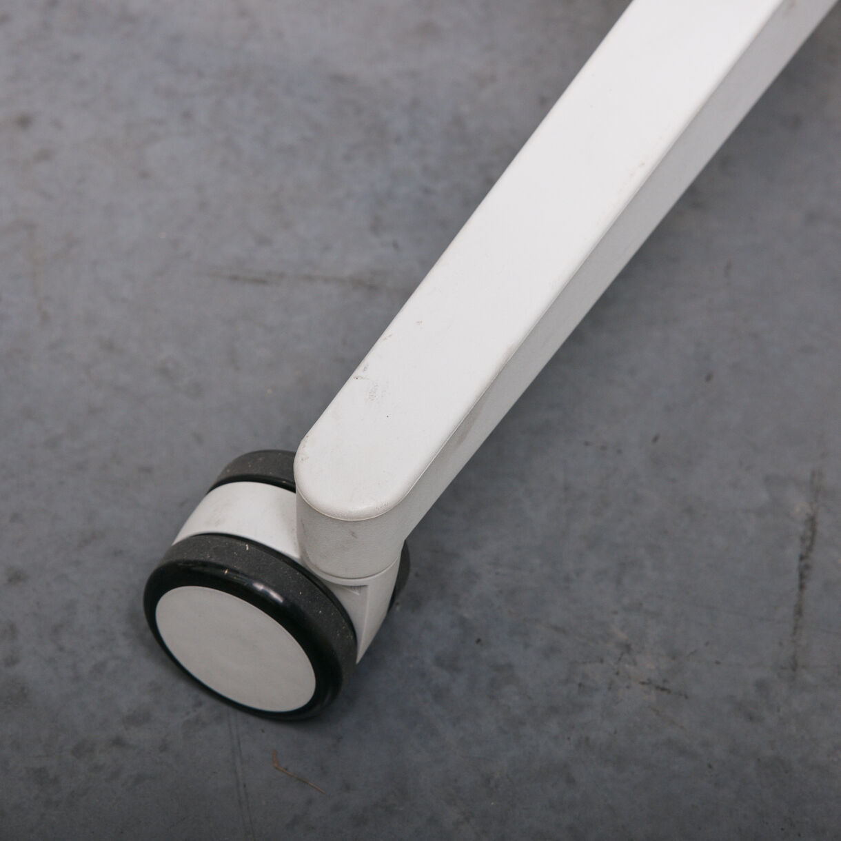 Zeph Multipurpose Stool