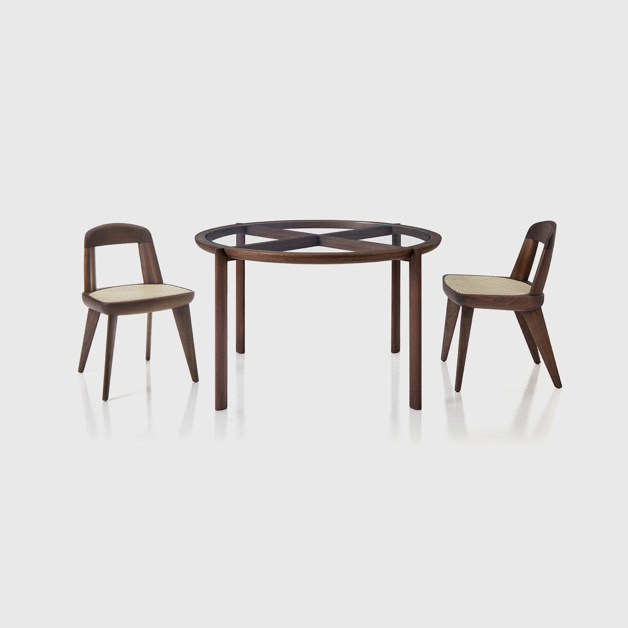 Spoke Dining Table