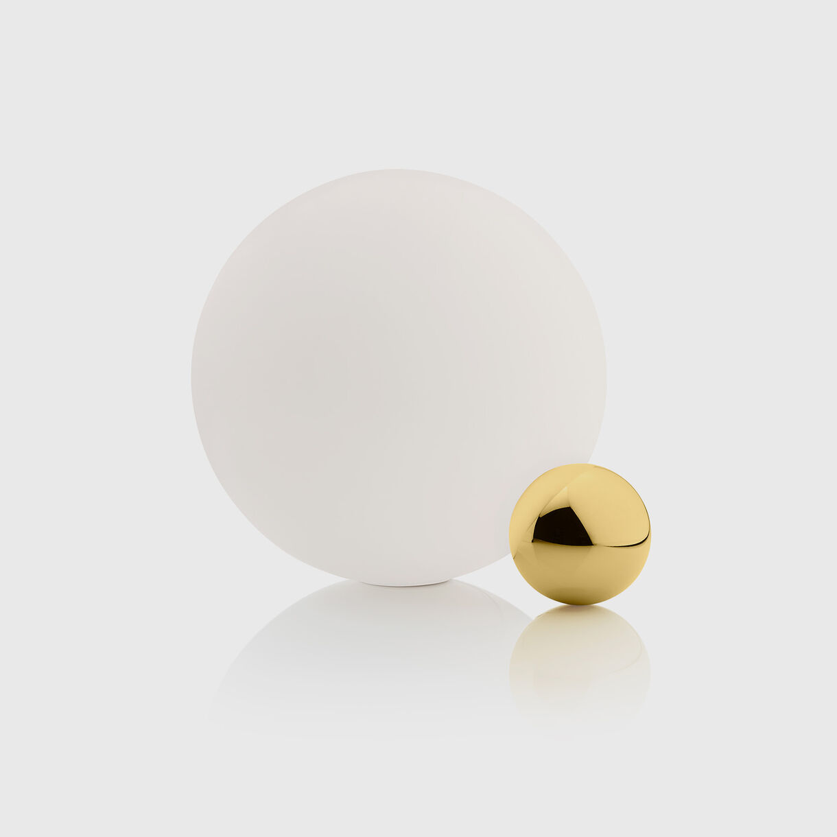 Copycat Table Lamp, Gold