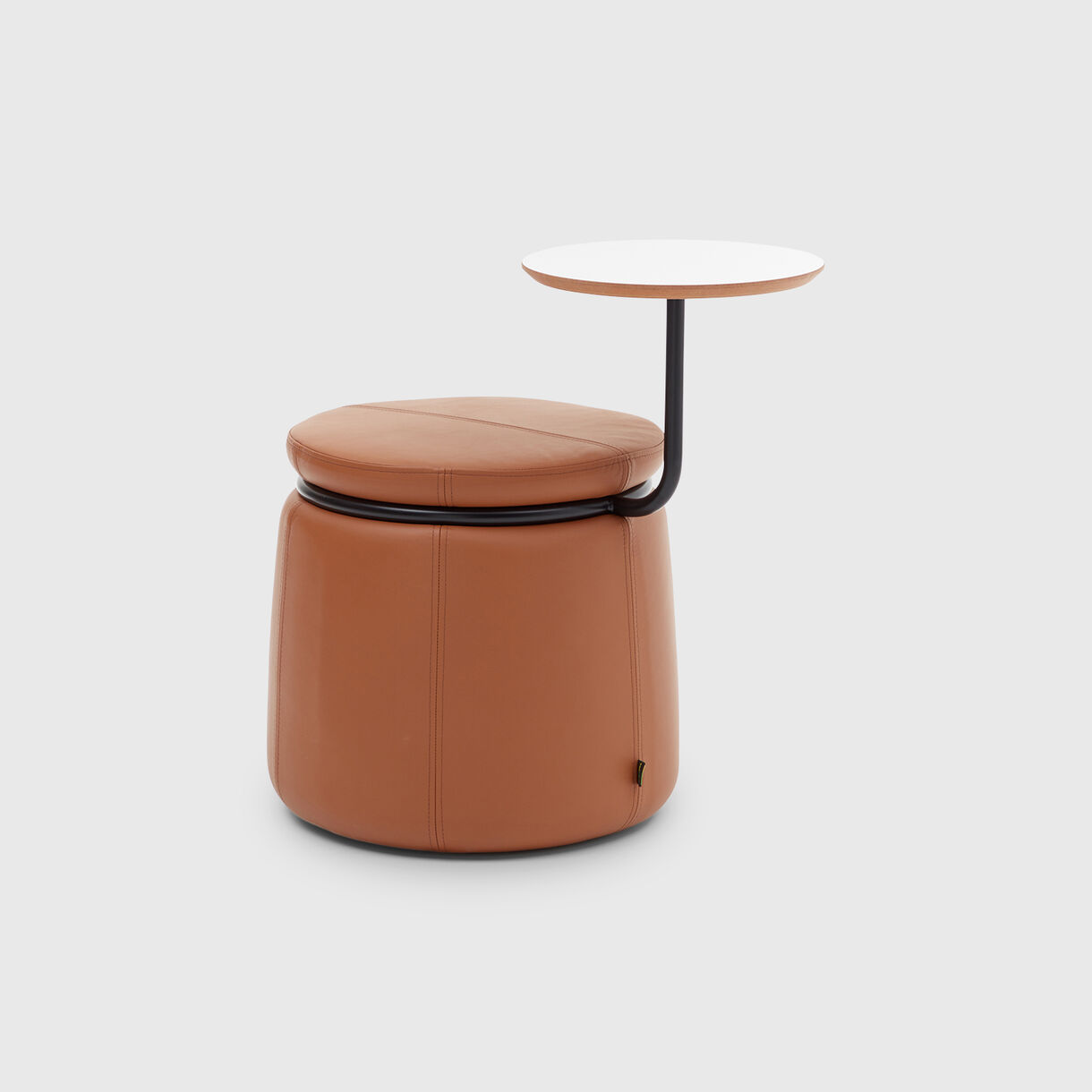 Lasso Seating, with Table