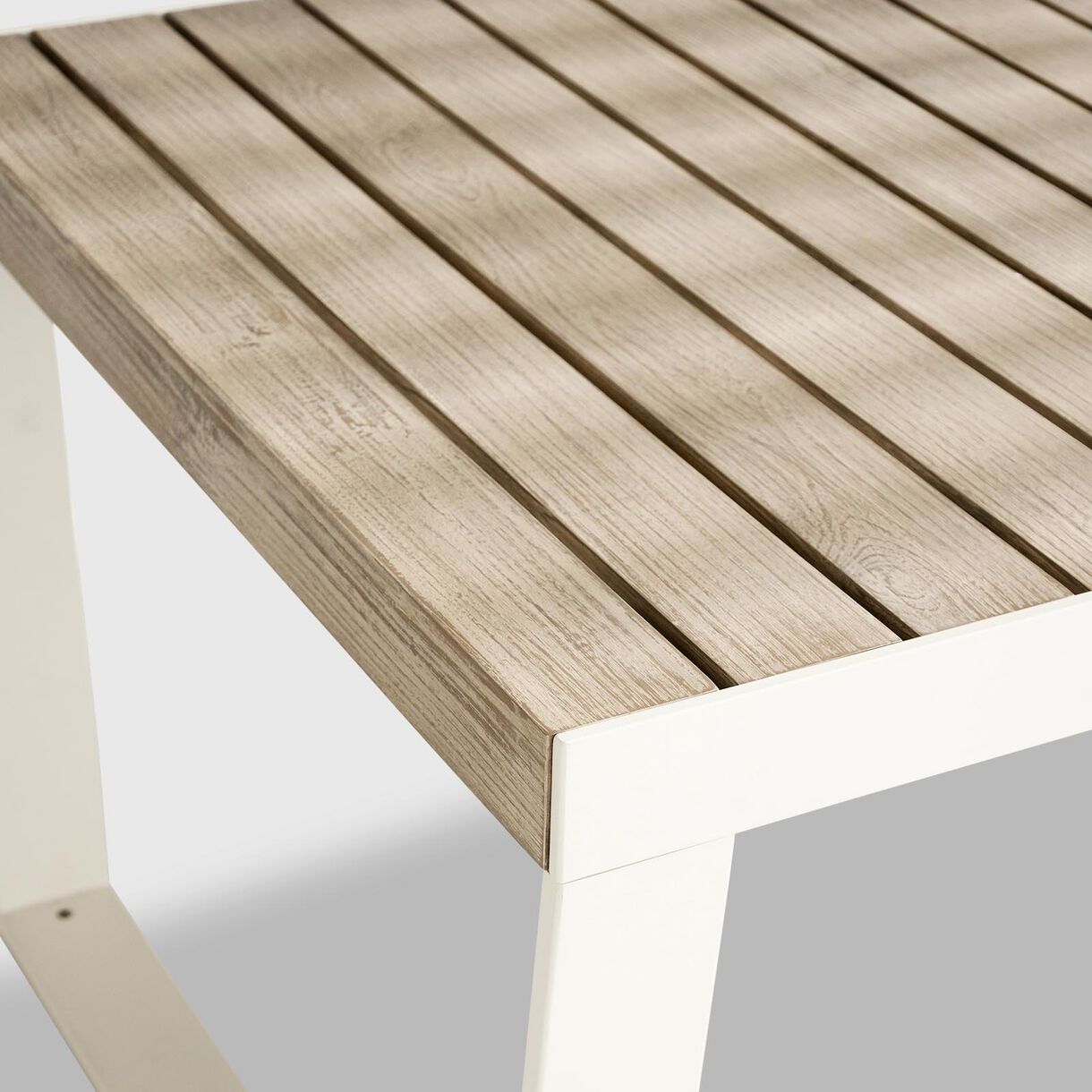 Spinnaker Table