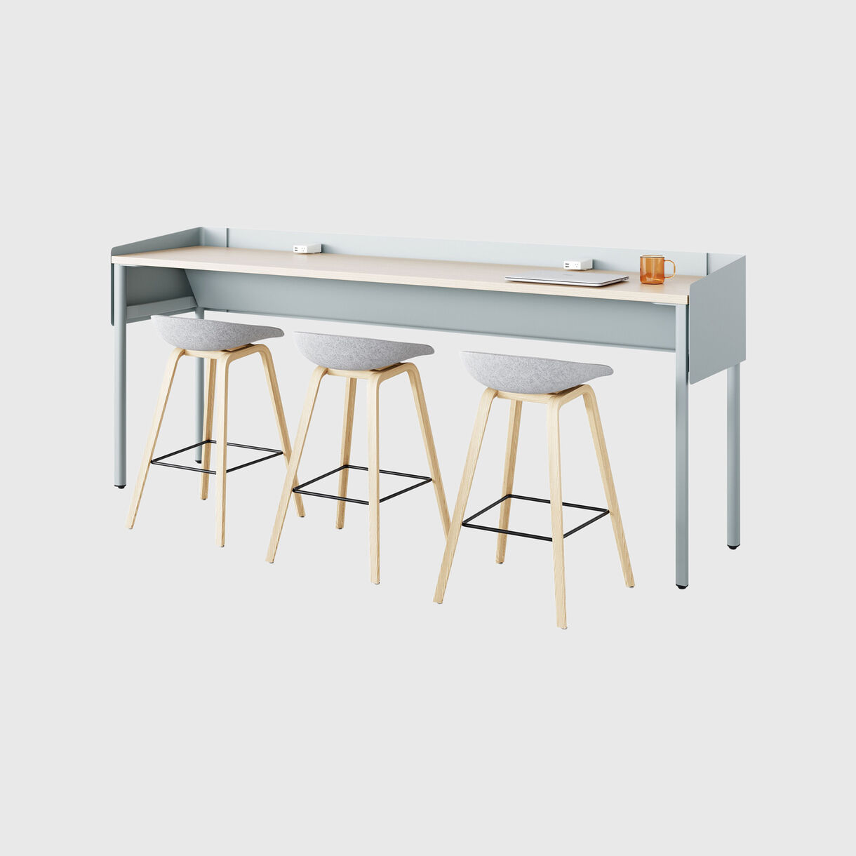 OE1 Communal Table