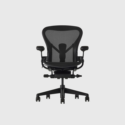 Aeron Chair, Medium (B), Onyx